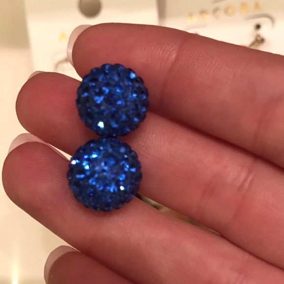 Earrings set - Picture 5 of 5